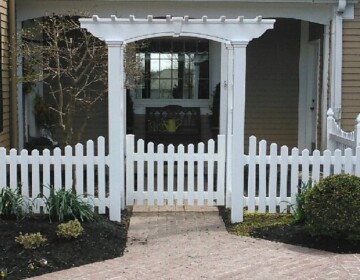 White Picket Arbors and Pergolas White Picket Arbors and Pergolas