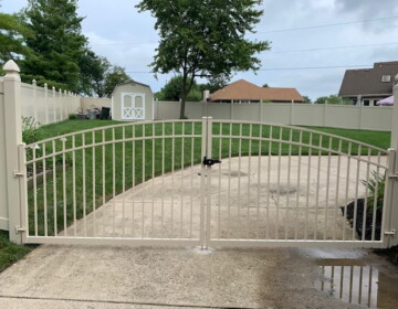 Arched Aluminum Entry Gate Arched Aluminum Entry Gate