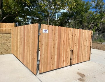 Wood Dumpster Enclosure for C-Store and Gas Station in Middletown,
OH From a wood fence to a picket fence, there are many options for privacy fencing